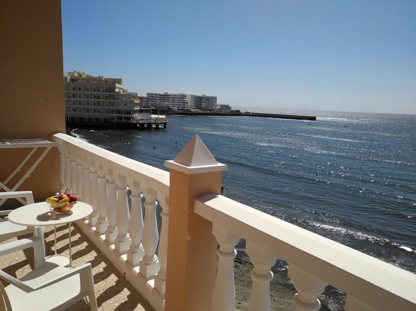 Apartamentos Rocamar El Medano Luaran gambar